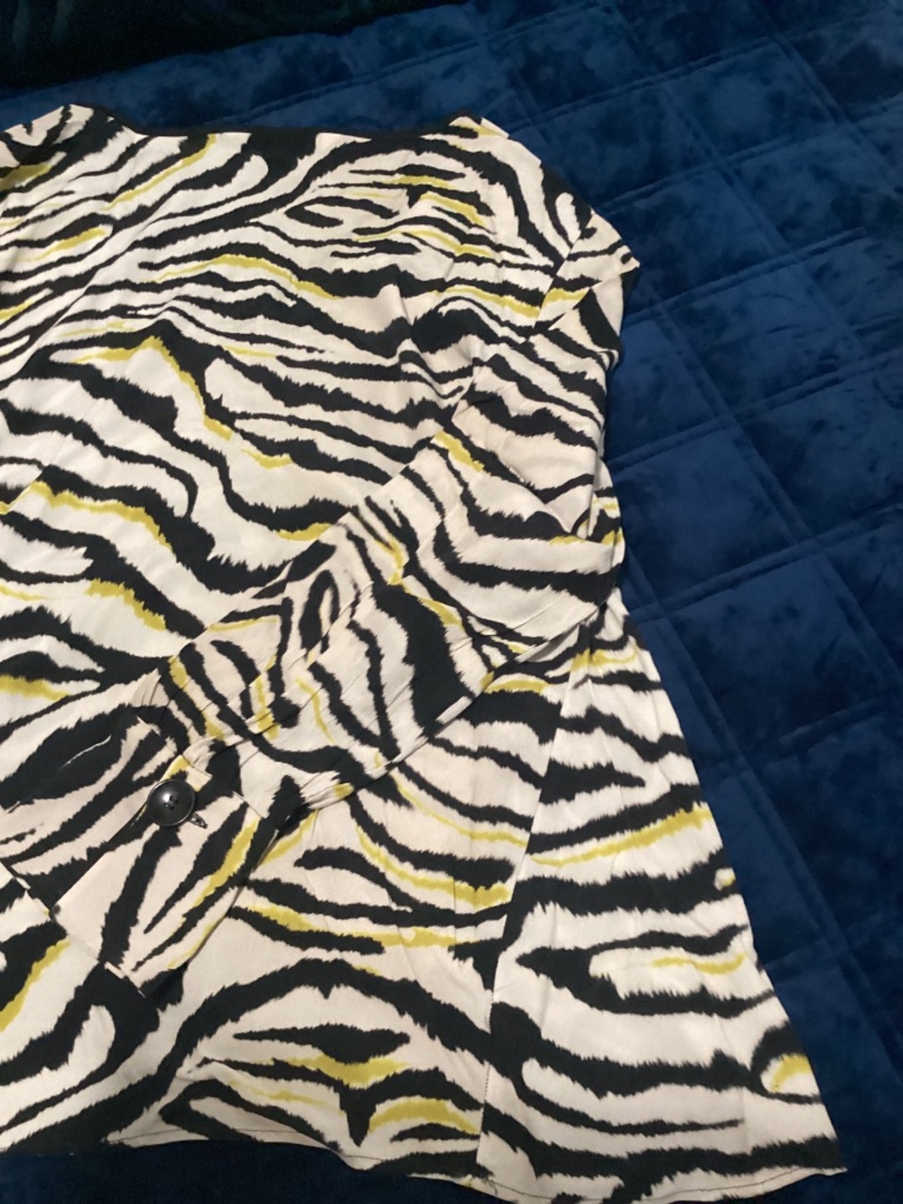 Zara Basic Blouse-L - Picture 3 of 3
